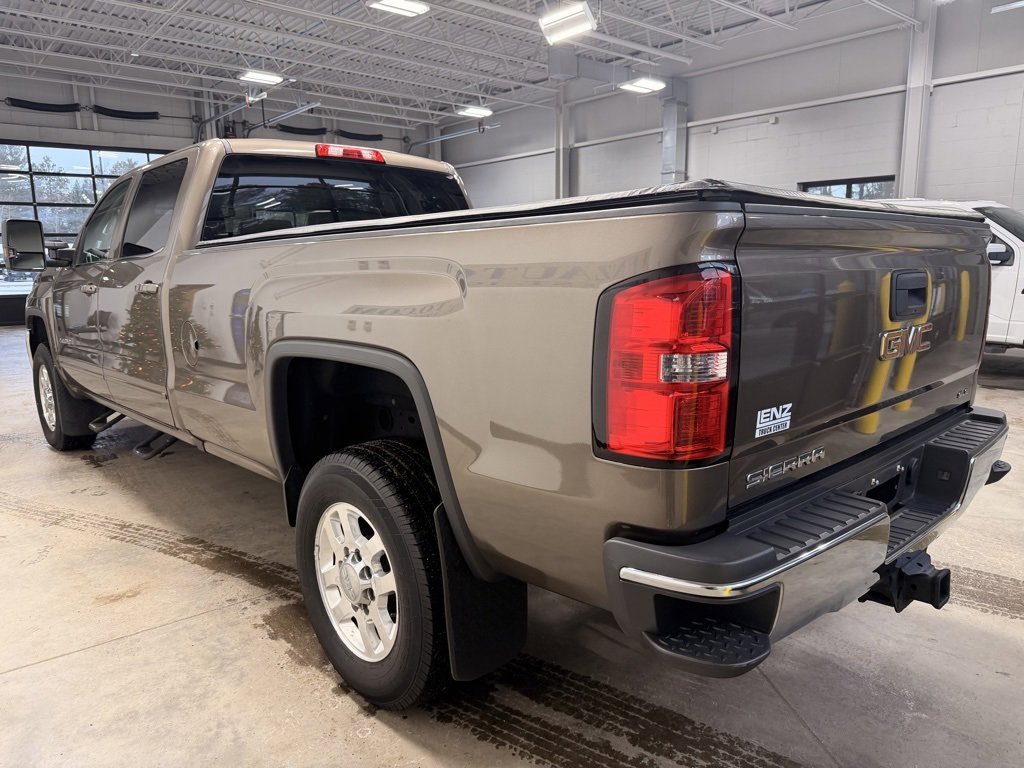 Used 2015 GMC Sierra 2500 SLE w/ SLE Preferred Package image 5