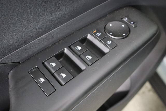 Used 2024 Hyundai Kona SEL AWD/4WD image 20