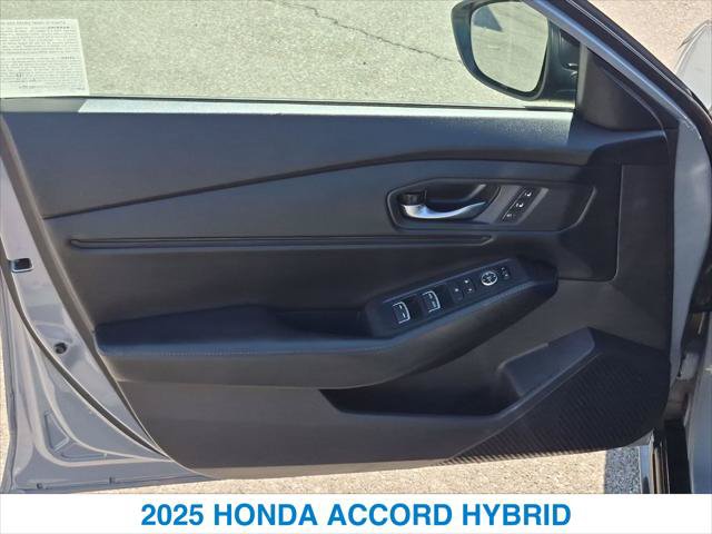 Used 2025 Honda Accord Sport image 12