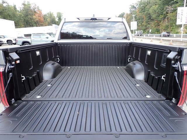 New 2026 Toyota Tundra Platinum image 5