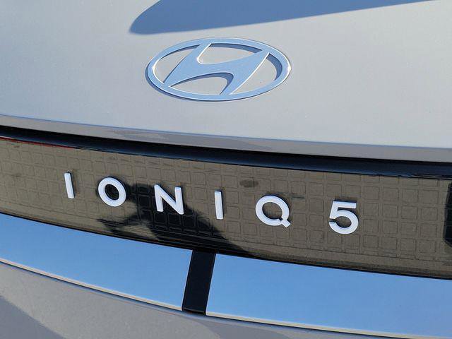 New 2026 Hyundai Ioniq 5 SE RWD image 25