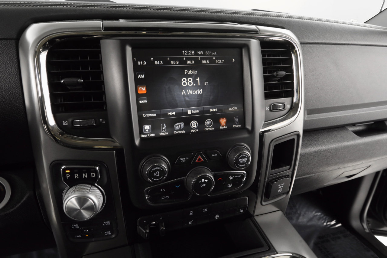 Used 2017 RAM 1500 Sport image 28