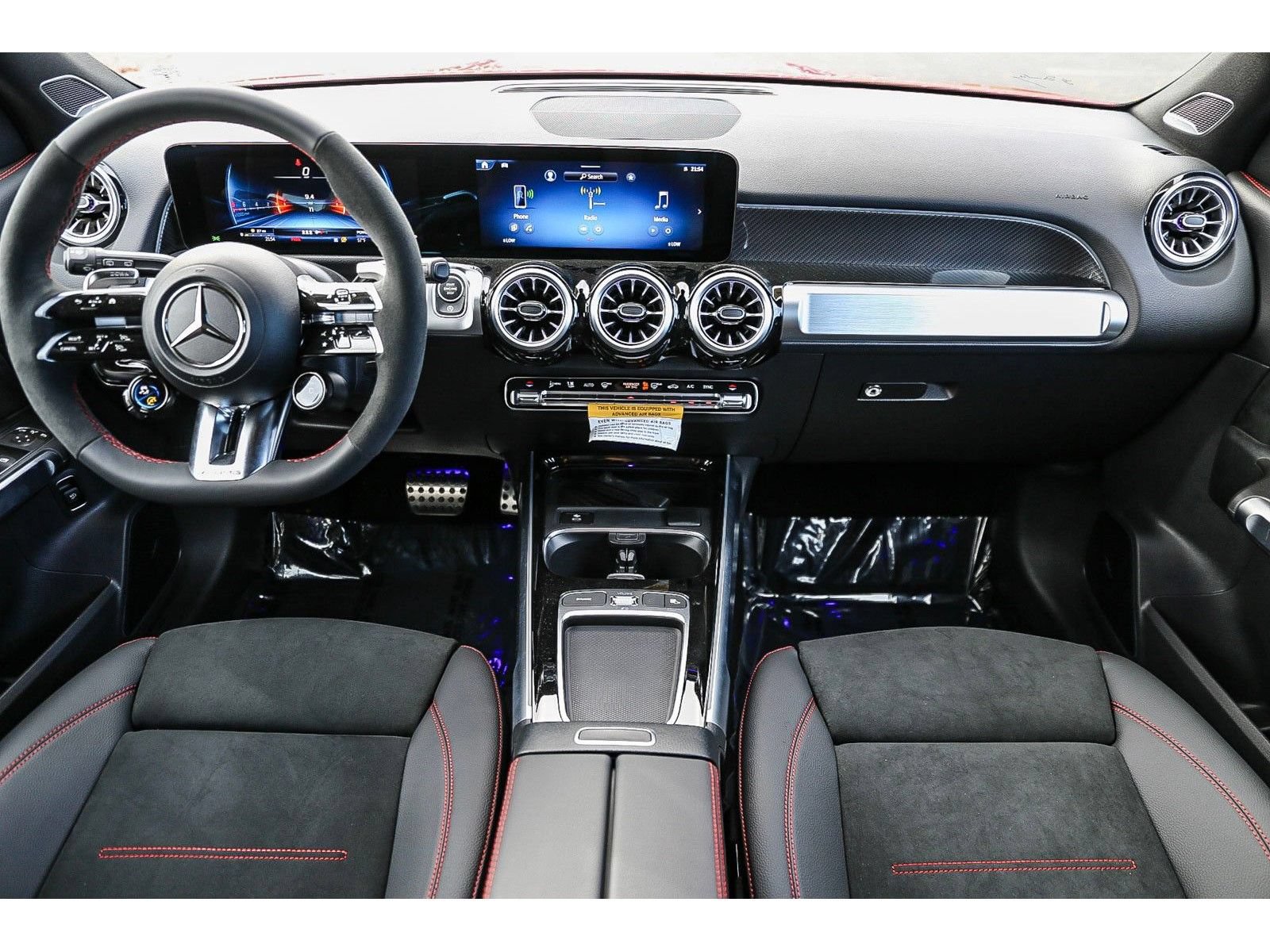 Used 2025 Mercedes-Benz GLB 35 AMG 4MATIC image 13
