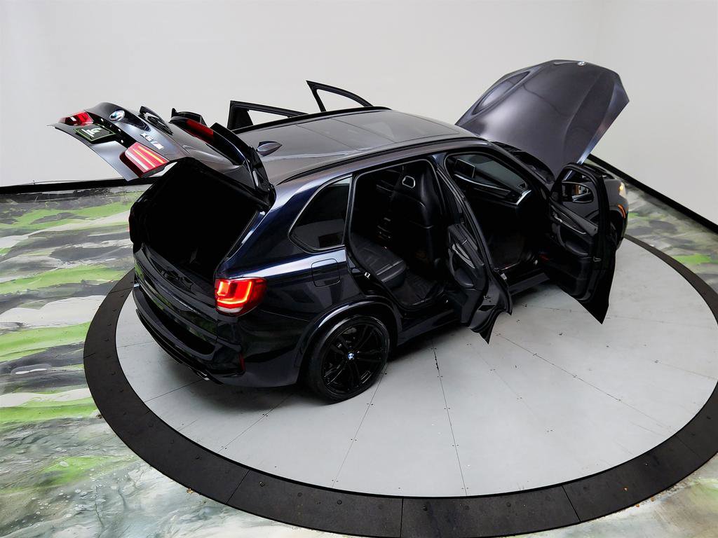 Used 2018 BMW X5 M w/ Executive Package image 38