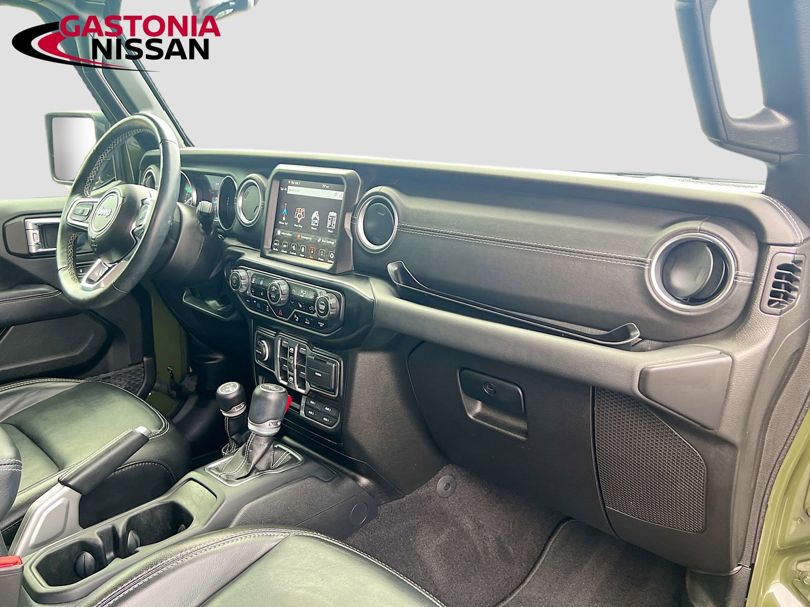 Used 2021 Jeep Wrangler Unlimited Sahara w/ Cold Weather Group image 39