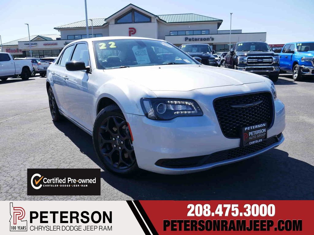 Certified 2022 Chrysler 300 Touring w/ Sport Appearance Package