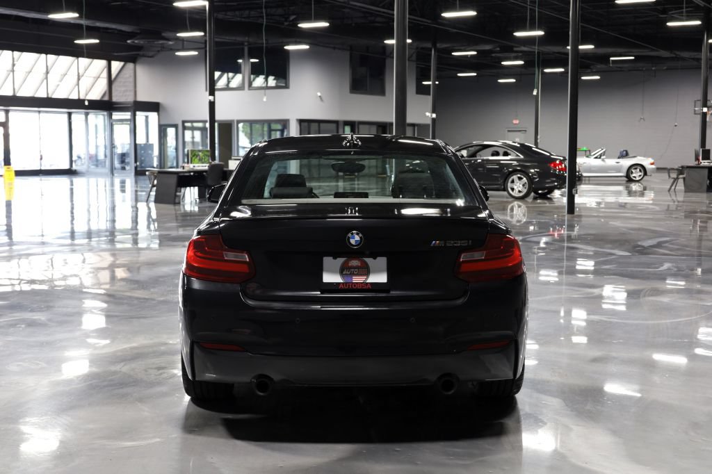 Used 2016 BMW M235i Coupe RWD image 6
