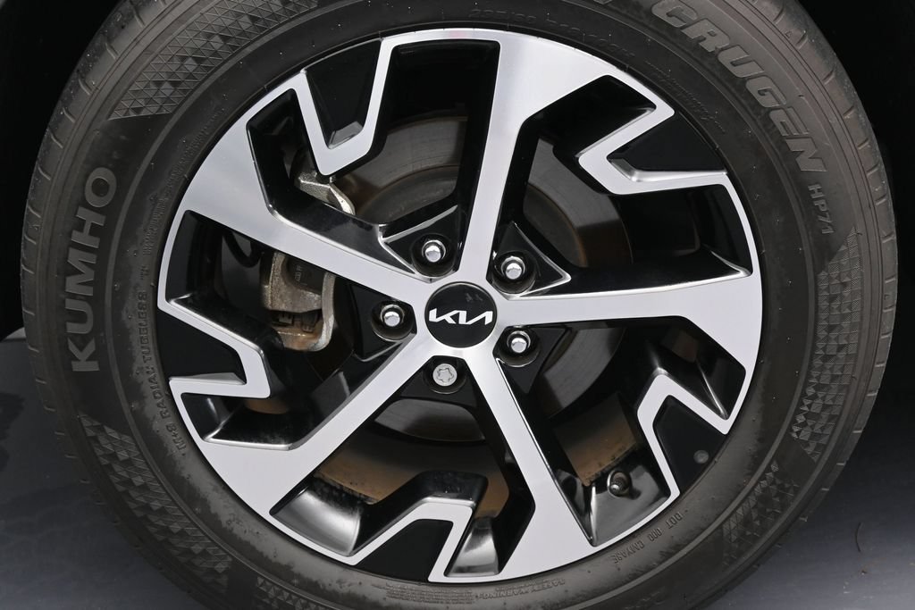Used 2024 Kia Sportage EX FWD image 45