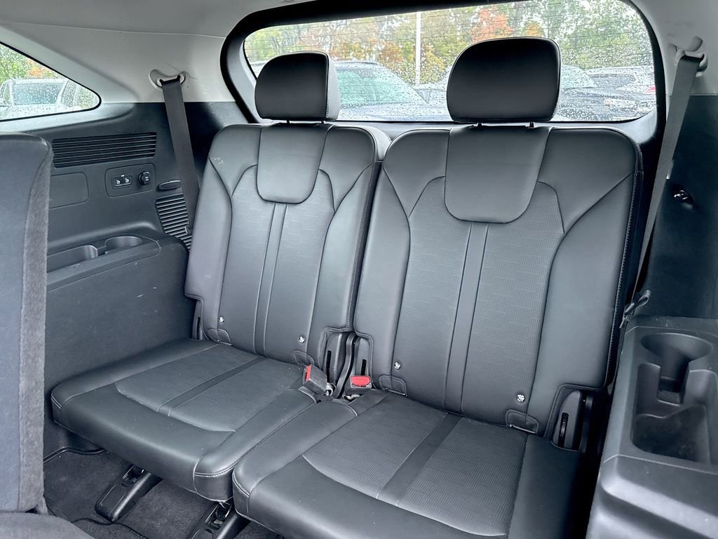 Used 2024 Kia Sorento S image 27