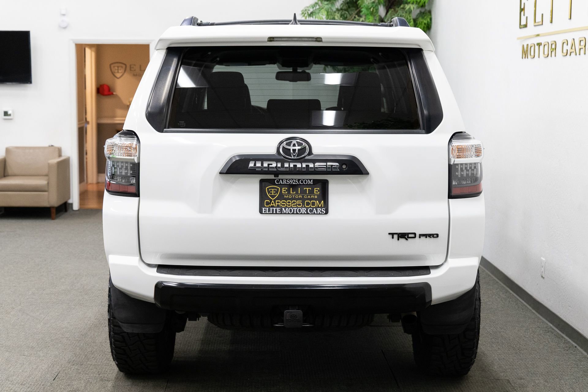 Used 2017 Toyota 4Runner TRD Pro AWD/4WD image 4