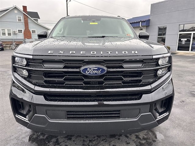 New 2025 Ford Expedition Max Active image 11