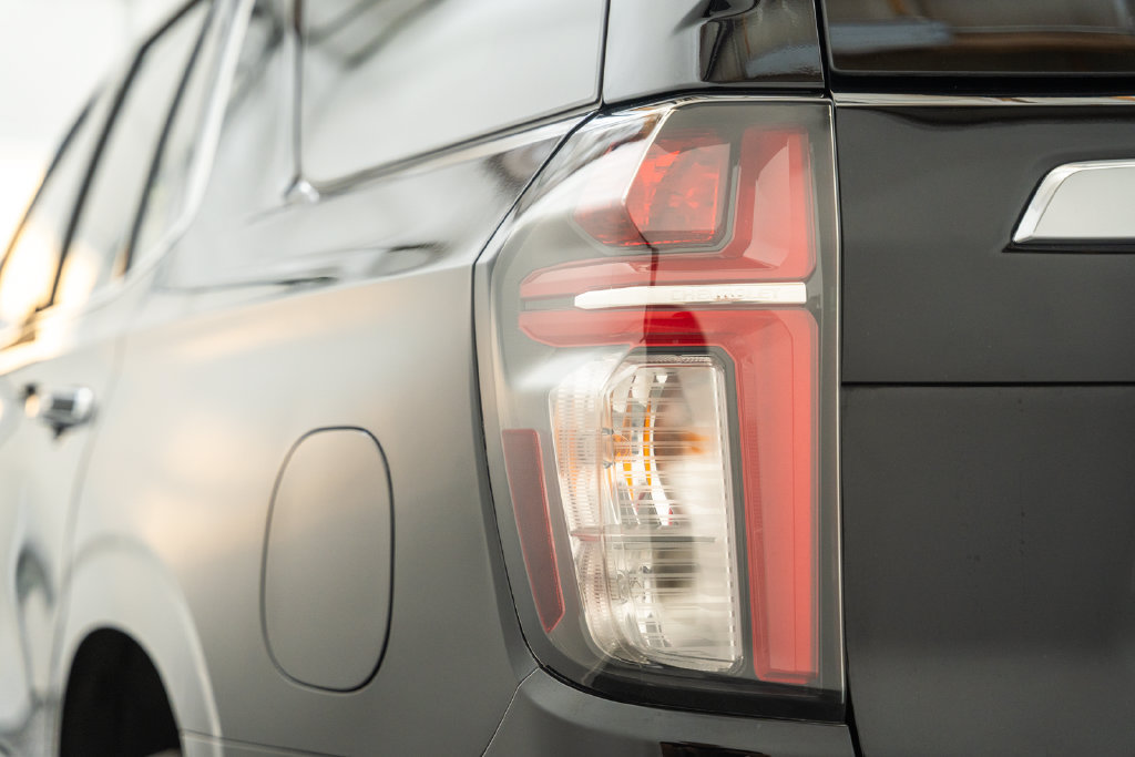 Used 2022 Chevrolet Tahoe High Country AWD/4WD image 8