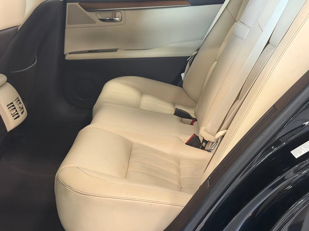 Used 2017 Lexus ES 300h FWD image 24