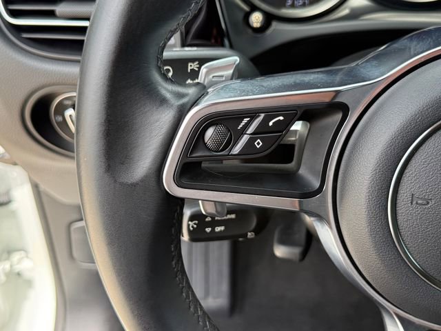 Used 2019 Porsche Macan AWD/4WD image 16