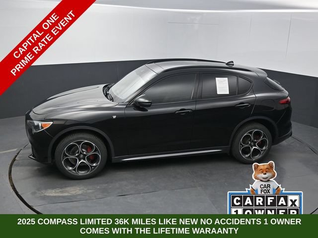 Used 2022 Alfa Romeo Stelvio Ti w/ Active Assist Plus Package AWD/4WD image 47