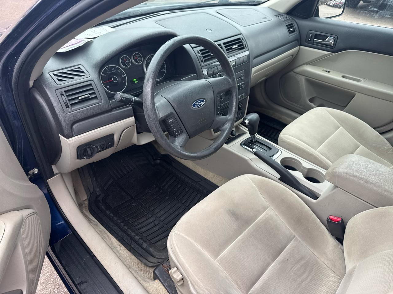 Used 2007 Ford Fusion SE FWD image 9
