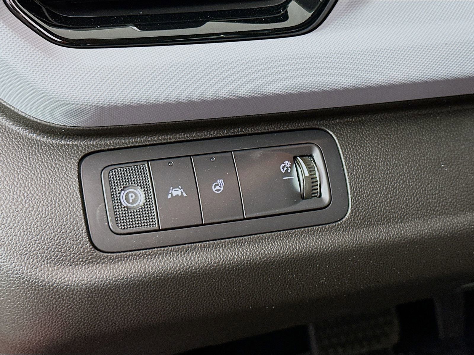 New 2027 Chevrolet Bolt RS image 10