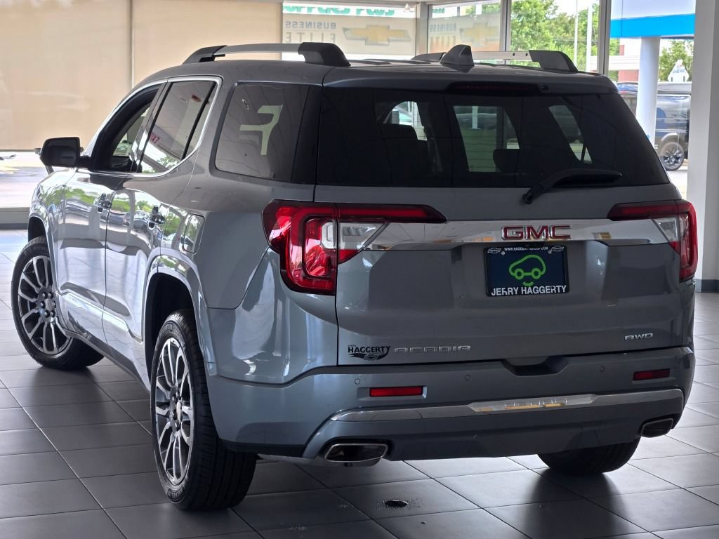 Certified 2023 GMC Acadia Denali w/ Denali Ultimate Package AWD/4WD image 16
