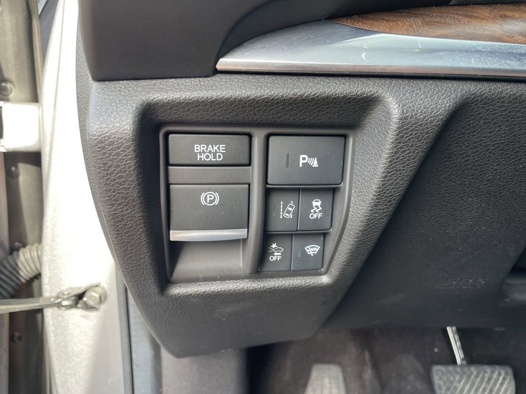 Used 2020 Acura MDX SH-AWD w/ Advance Package image 20