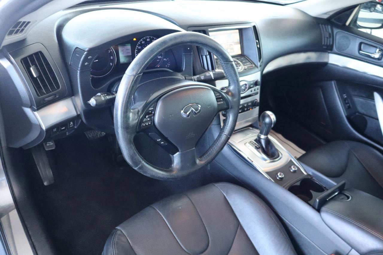 Used 2014 INFINITI Q60 Journey w/ Premium Package RWD image 15