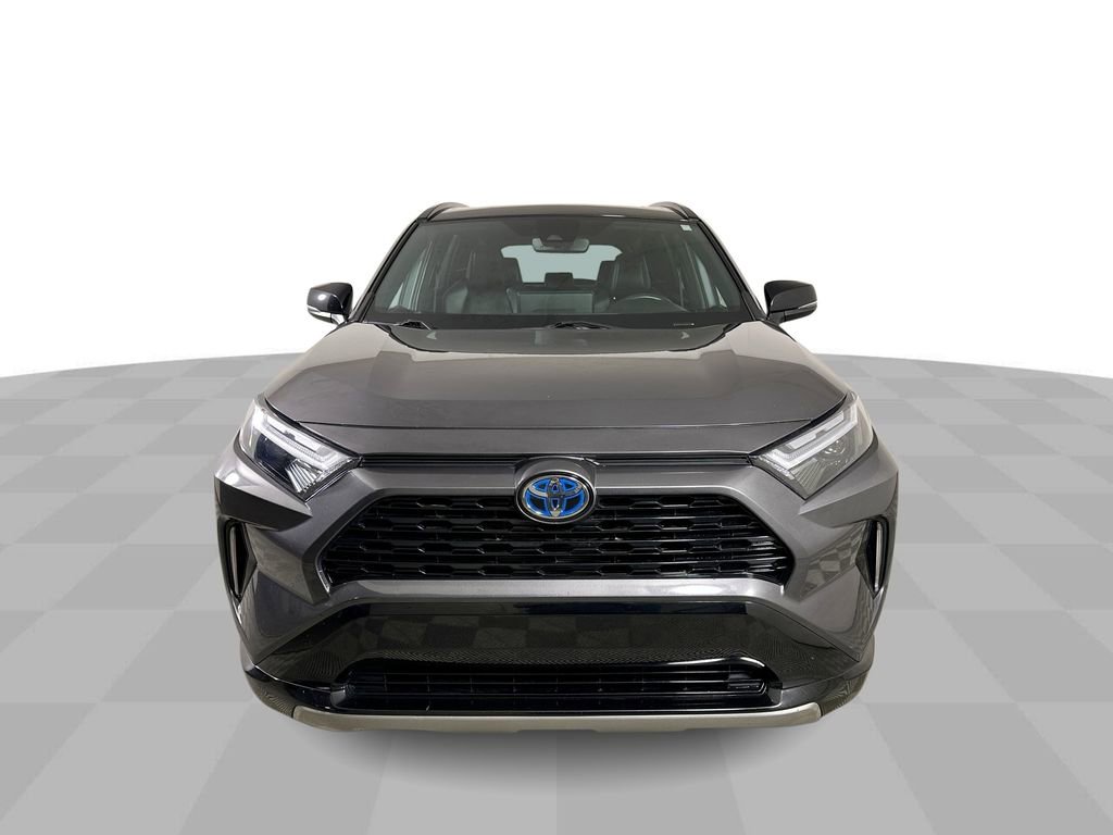 Used 2024 Toyota RAV4 XSE AWD/4WD image 3