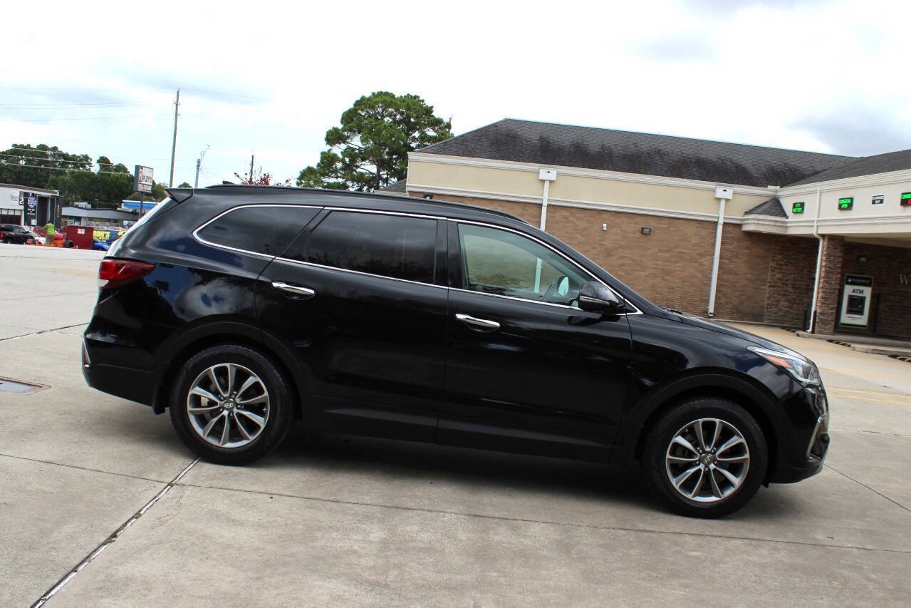 Used 2019 Hyundai Santa Fe XL SE w/ SE Premium Package 02 FWD image 1