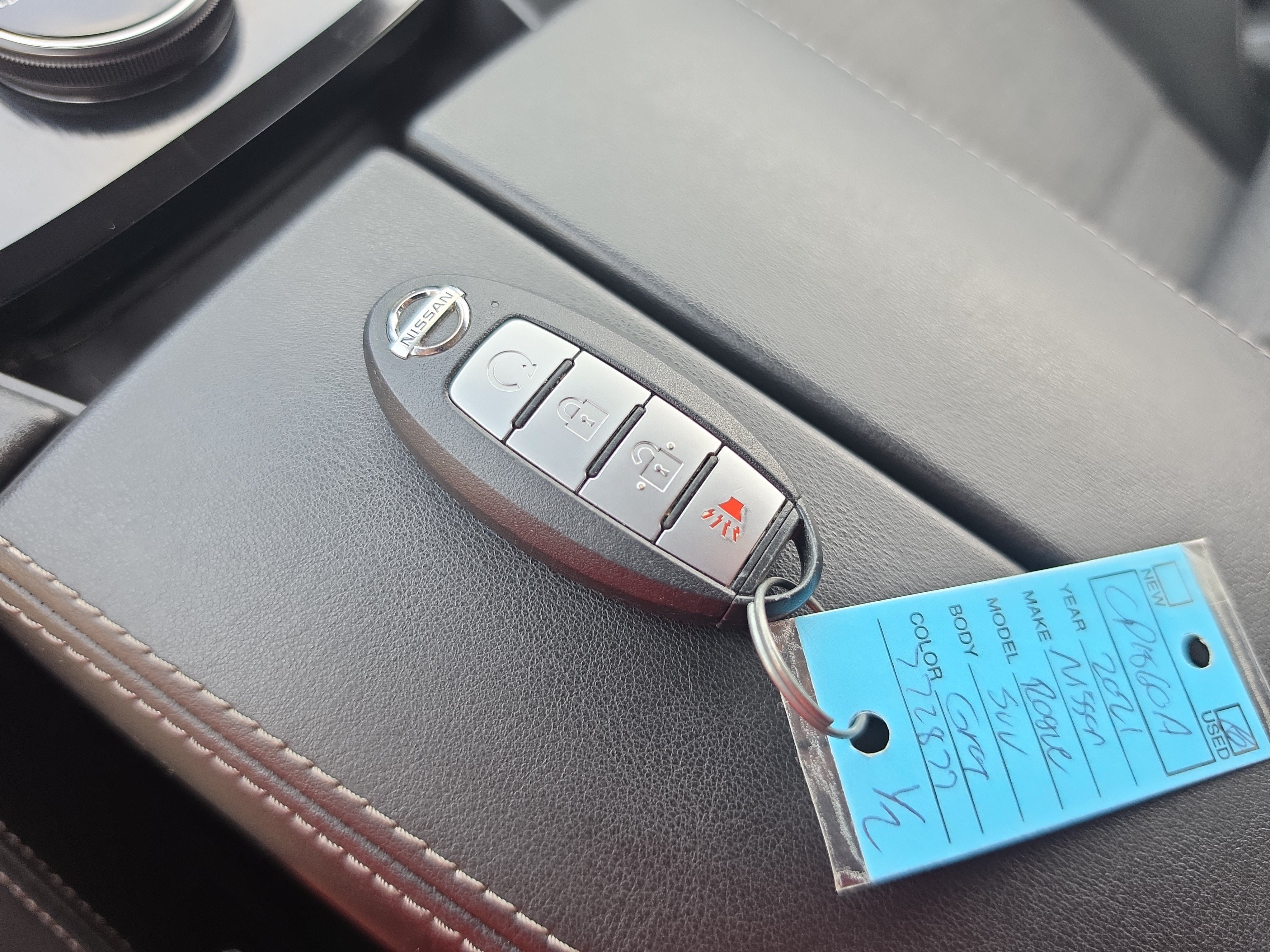 Used 2021 Nissan Rogue SV AWD/4WD image 33