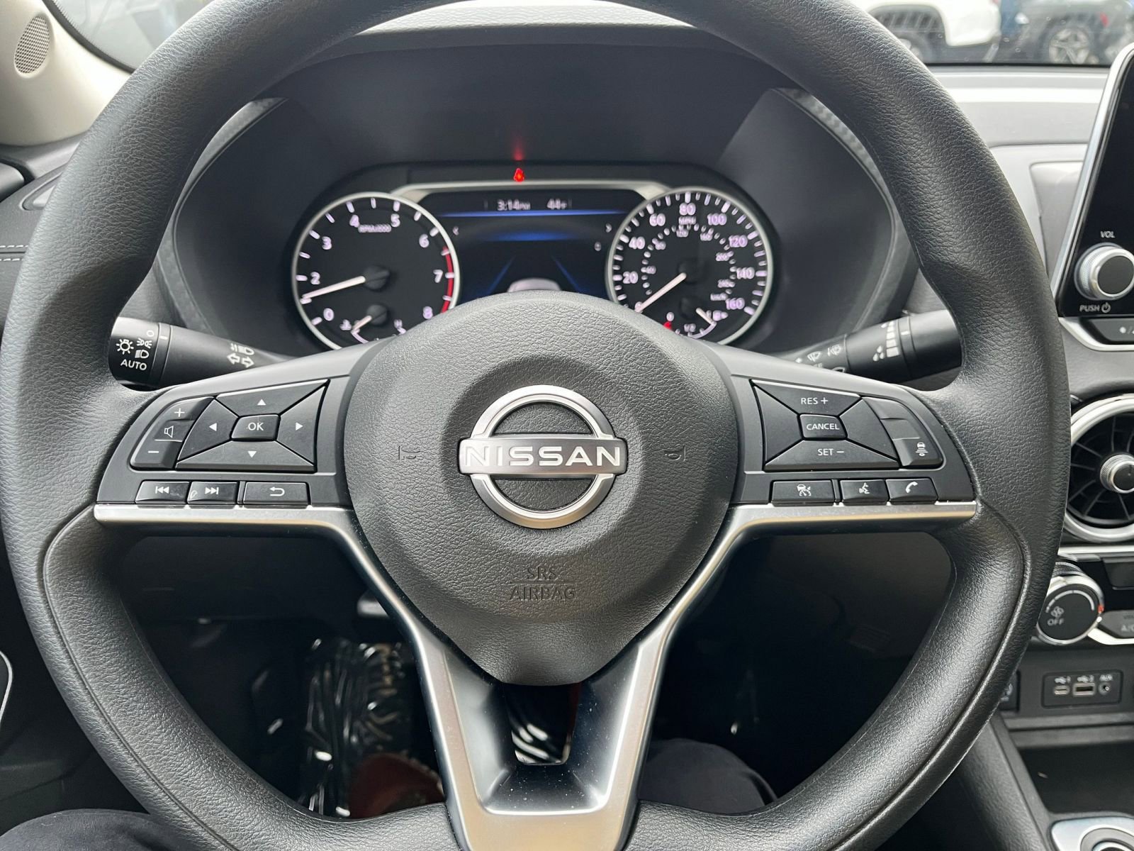 Used 2025 Nissan Sentra SV image 28