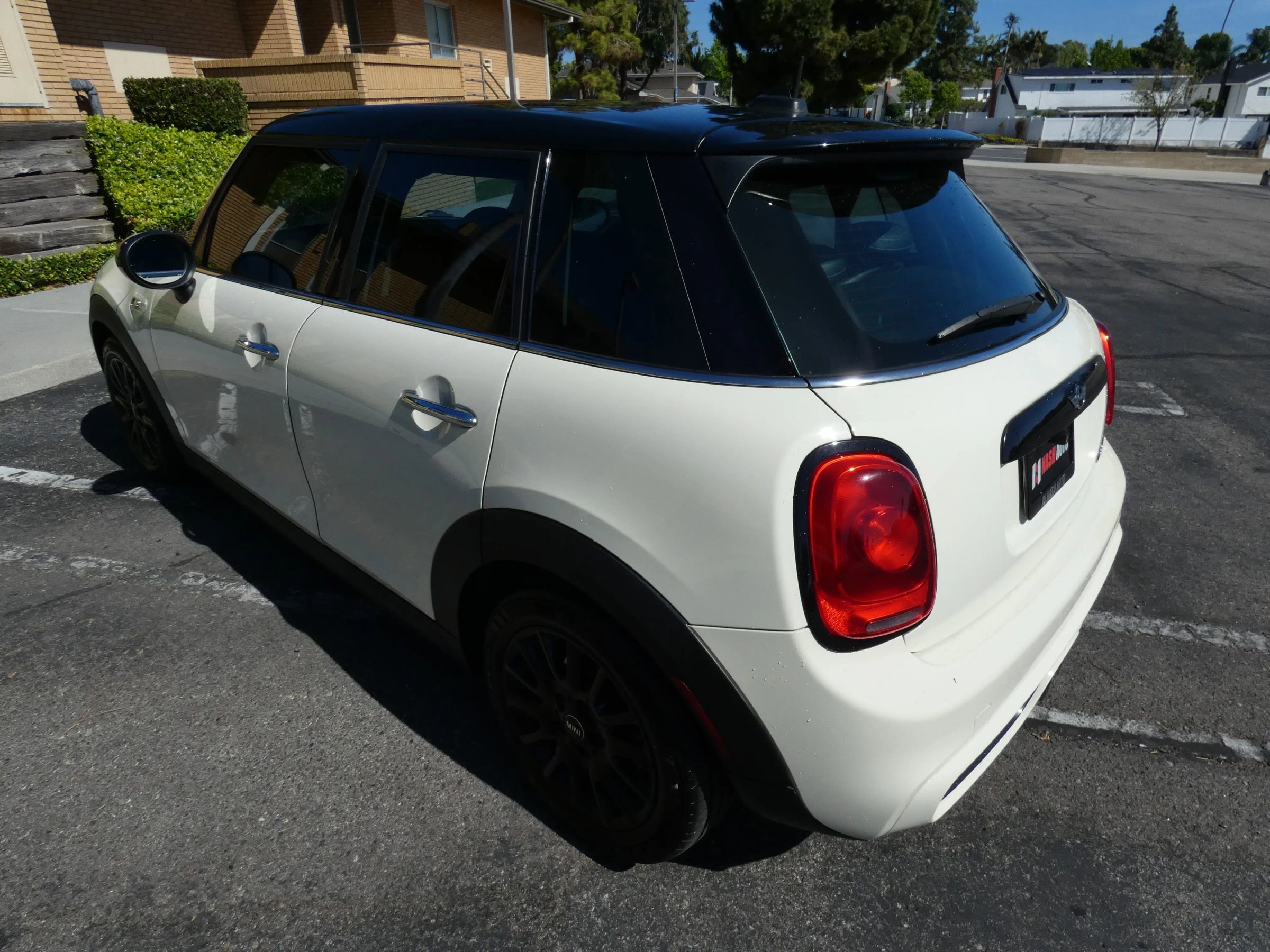 Used 2017 MINI Cooper S image 10