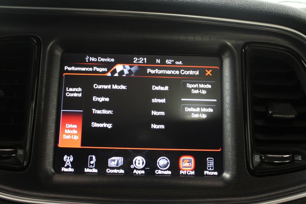 Used 2016 Dodge Challenger R/T Scat Pack w/ Leather Interior Group image 44