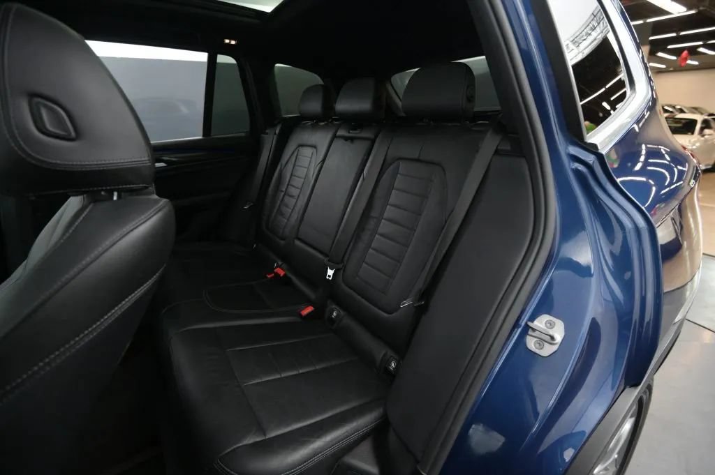 Used 2018 BMW X3 xDrive30i AWD/4WD image 45