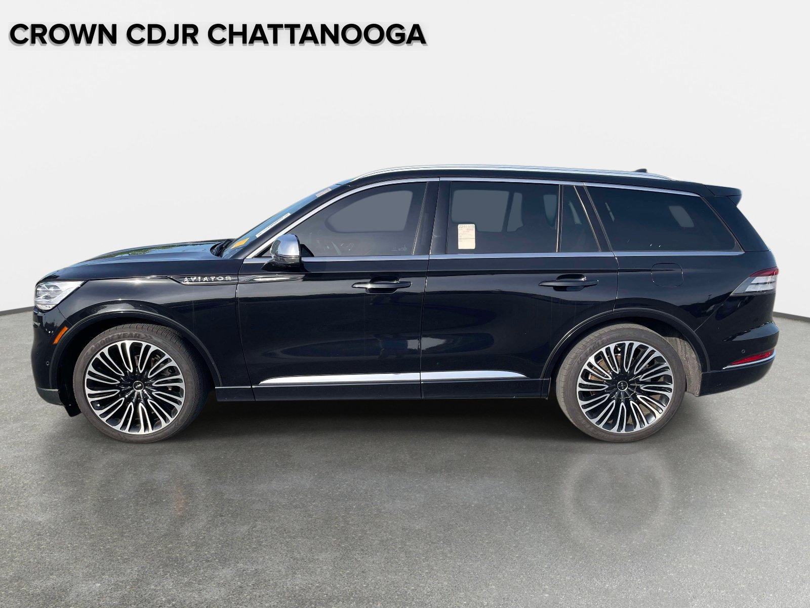 Used 2020 Lincoln Aviator Black Label w/ Dynamic Handling Package AWD/4WD image 2