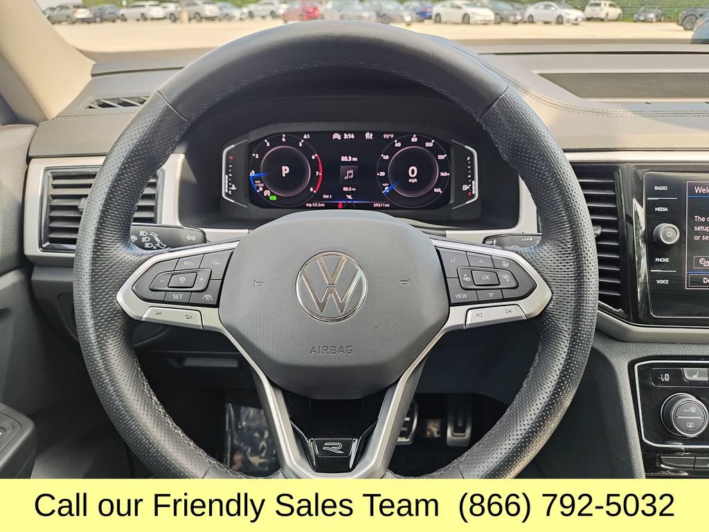 Used 2022 Volkswagen Atlas SEL R-Line AWD/4WD image 16