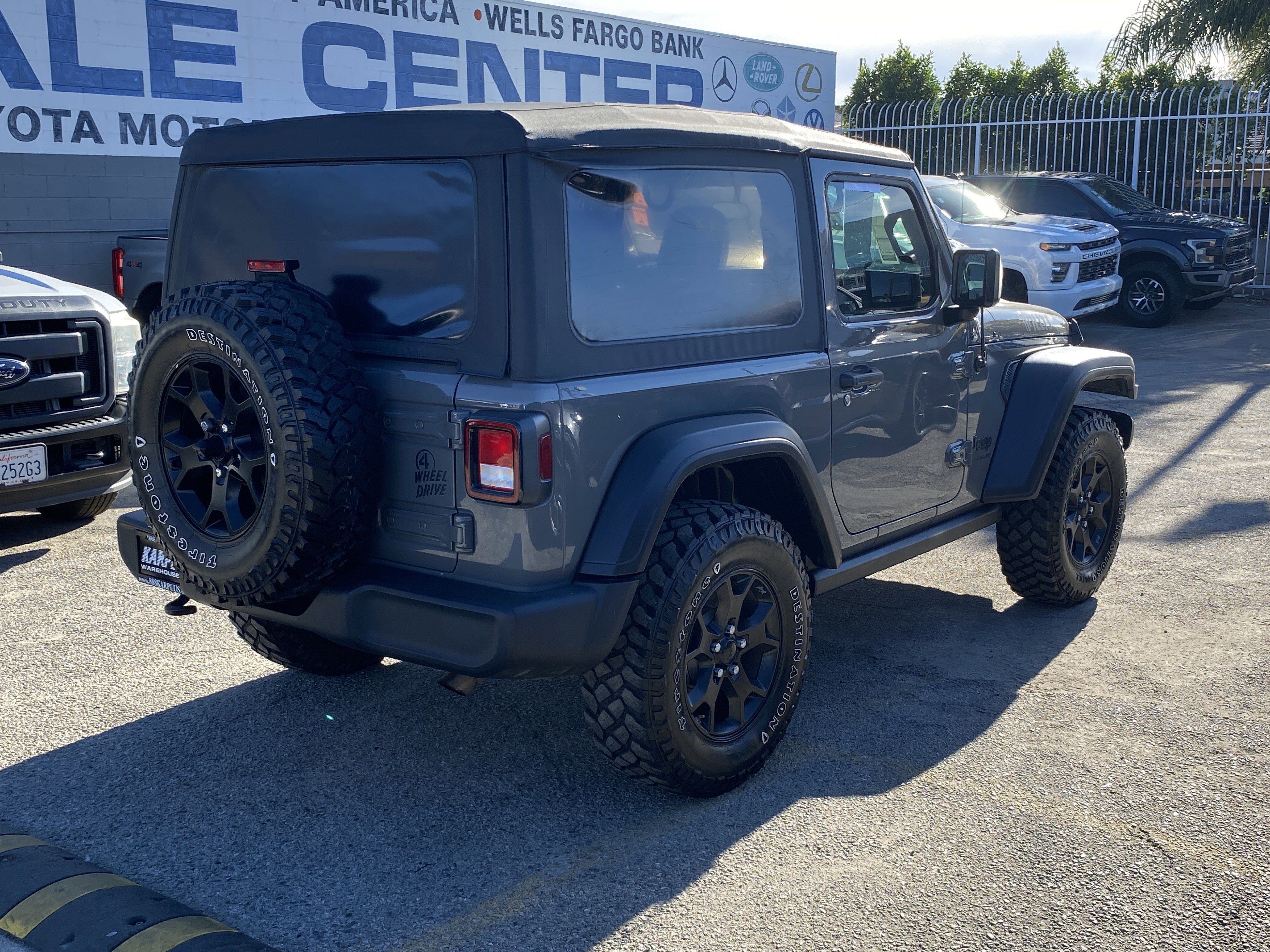 Used 2020 Jeep Wrangler Sport image 9