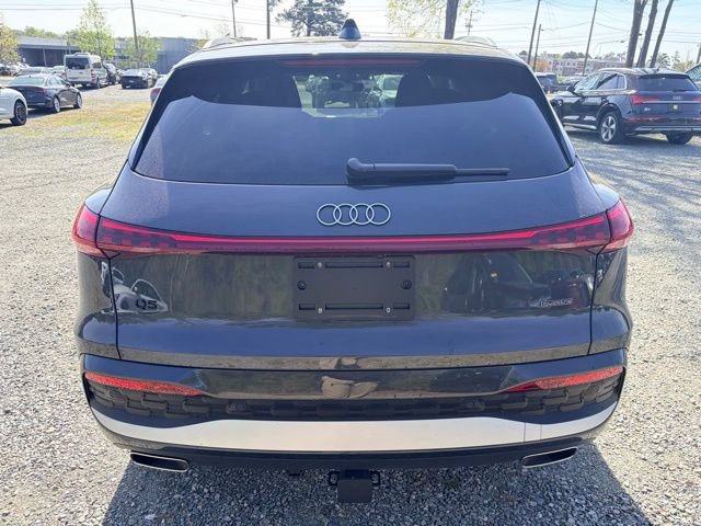 Certified 2025 Audi Q5 Premium w/ Premium Plus AWD/4WD image 4