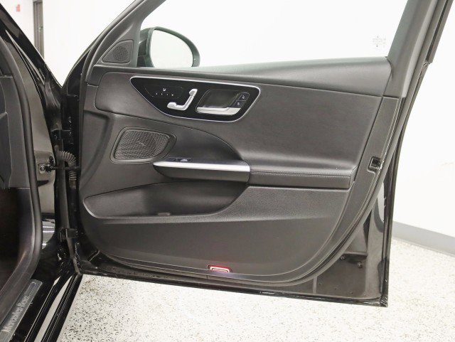 Used 2024 Mercedes-Benz C 300 4MATIC Sedan image 31