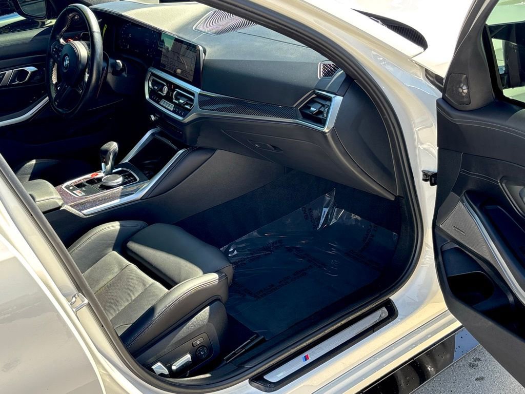 Used 2022 BMW M3 Competition w/ M Carbon Exterior Package image 29