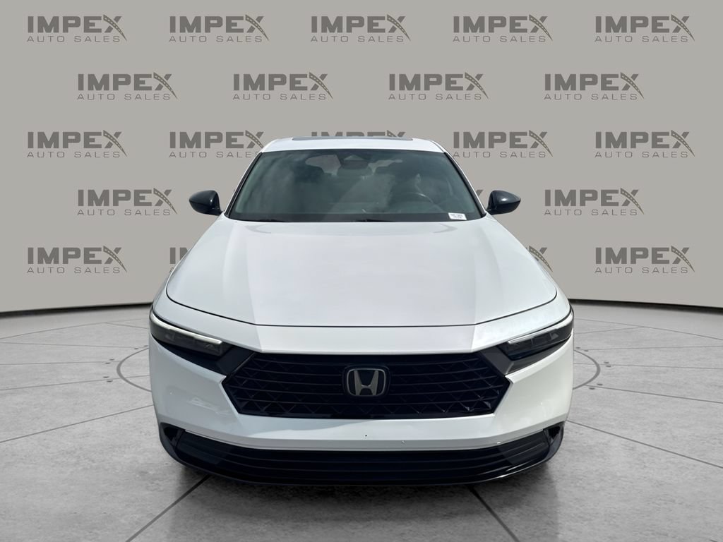 Used 2023 Honda Accord Sport image 8