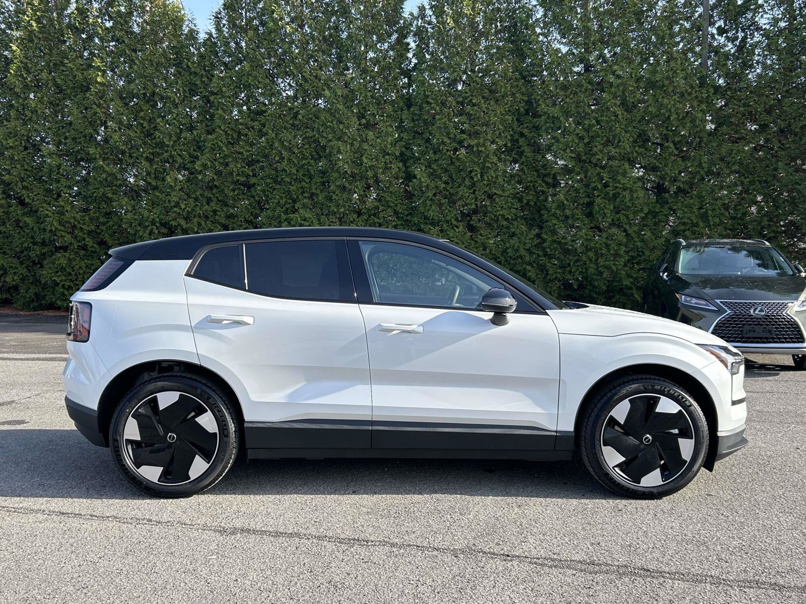 New 2026 Volvo EX30 Plus w/ Protection Package Premier AWD/4WD video 2
