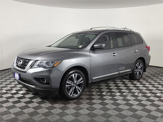 Used 2018 Nissan Pathfinder Platinum AWD/4WD image 9