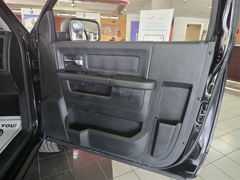 Used 2012 RAM 1500 Express AWD/4WD image 10
