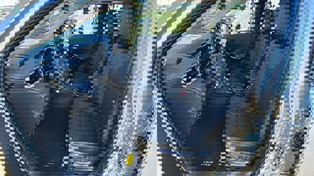 New 2026 Toyota Corolla XLE image 18