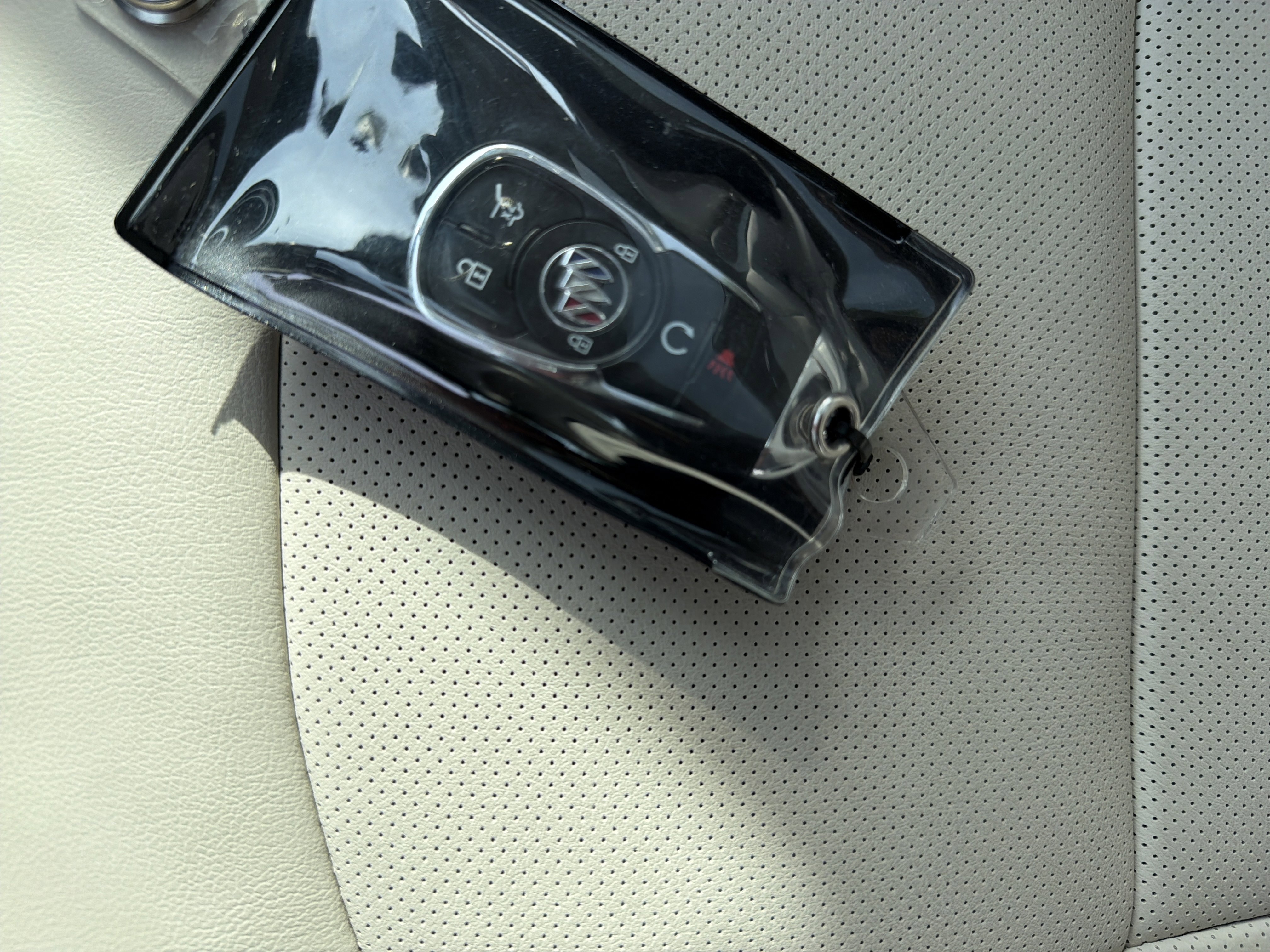 Used 2024 Buick Enclave Essence w/ Experience Buick Package image 36