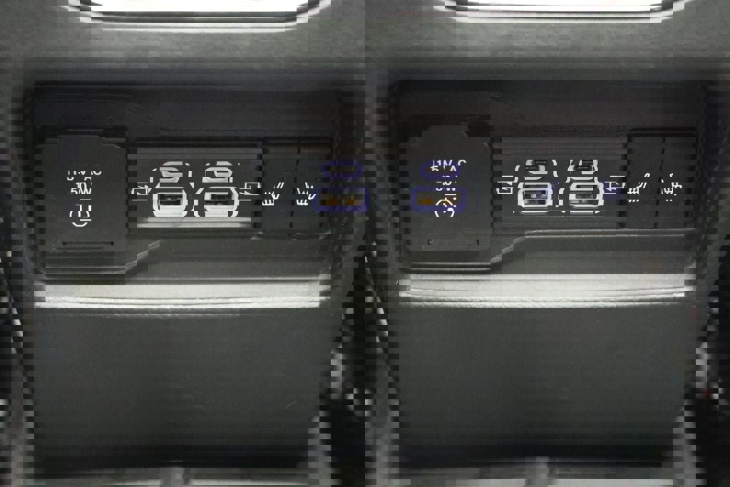 Used 2022 Jeep Grand Cherokee Trailhawk w/ Advanced Protech Group II AWD/4WD image 13