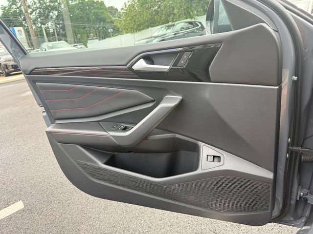 Used 2022 Volkswagen Jetta GLI Autobahn FWD image 30
