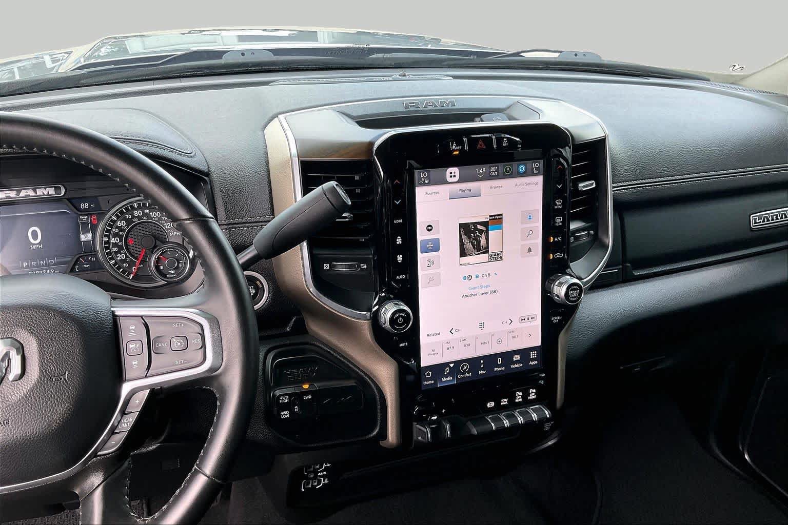 Used 2024 RAM 2500 Laramie w/ Safety Group AWD/4WD image 7