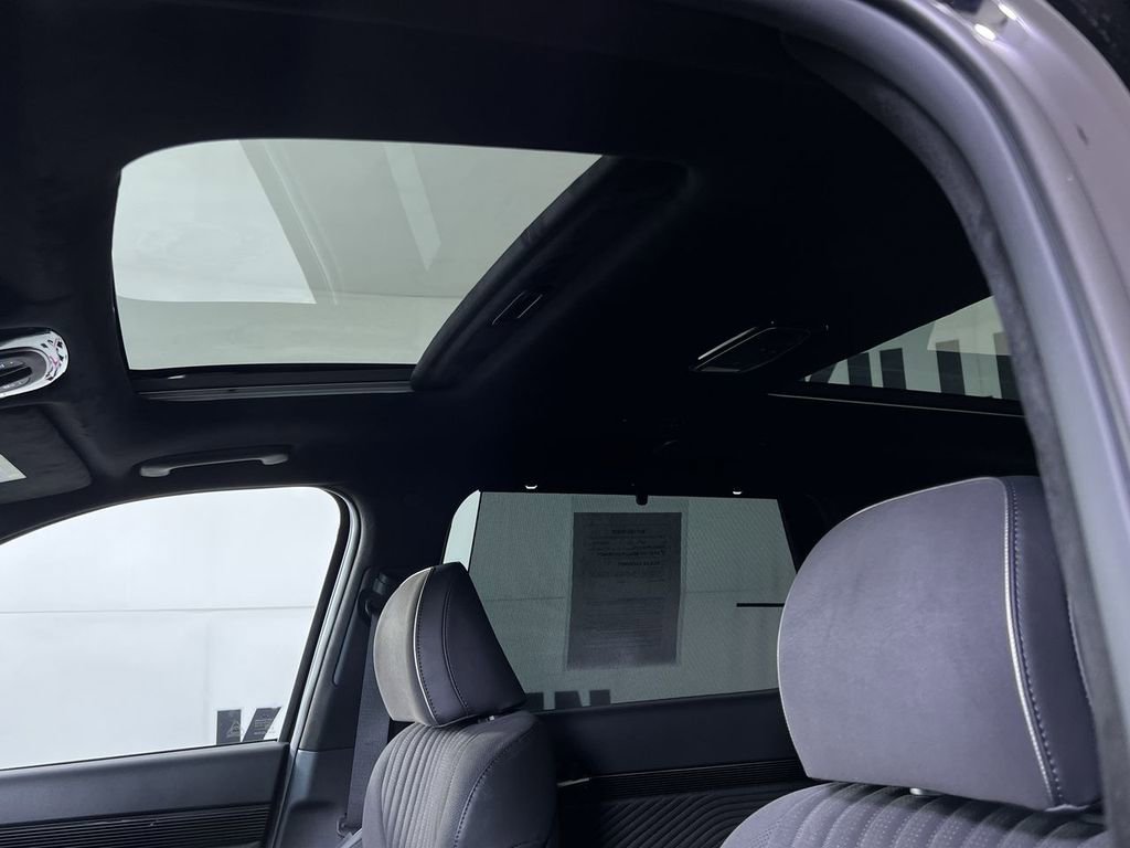 Used 2025 Hyundai Palisade Calligraphy image 24