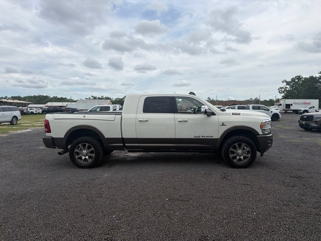 Used 2022 RAM 3500 Limited AWD/4WD image 6