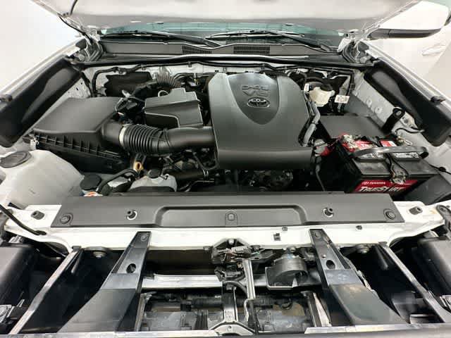 Used 2023 Toyota Tacoma SR AWD/4WD image 23