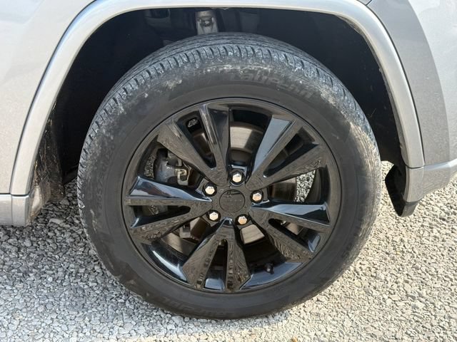 Used 2021 Jeep Grand Cherokee Laredo X AWD/4WD image 40